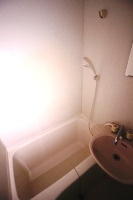 物件内観写真12　(バス／シャワールーム等)