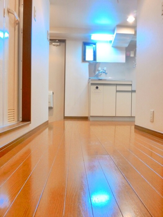 物件内観写真13　(玄関)