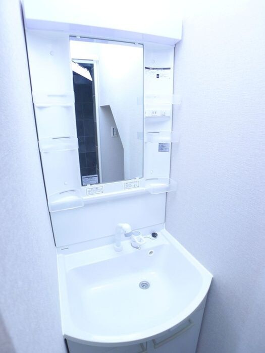 物件内観写真15　(洗面)