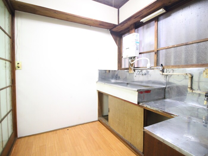 物件内観写真10　(キッチン)