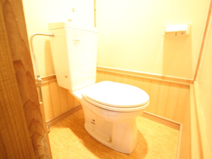 物件内観写真13　(トイレ)