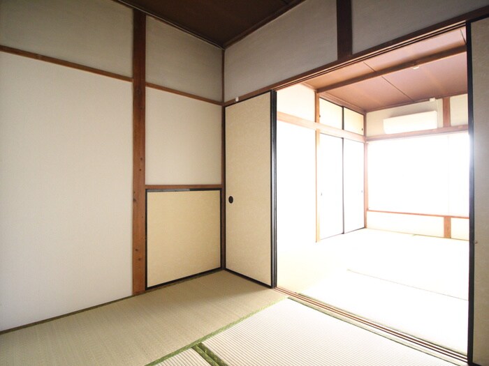 物件内観写真18　(居室)