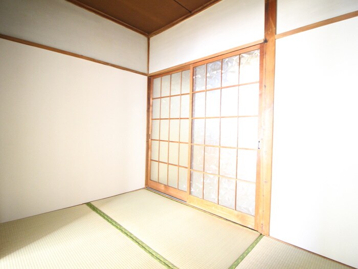 物件内観写真19　(居室)