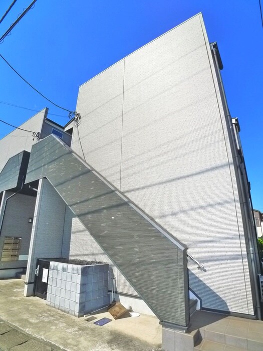 物件外観写真2　(外観写真)