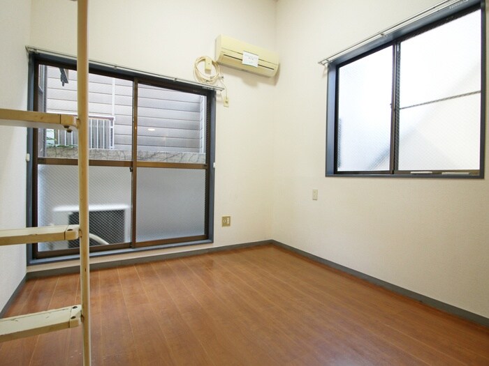 物件内観写真9　(居室)
