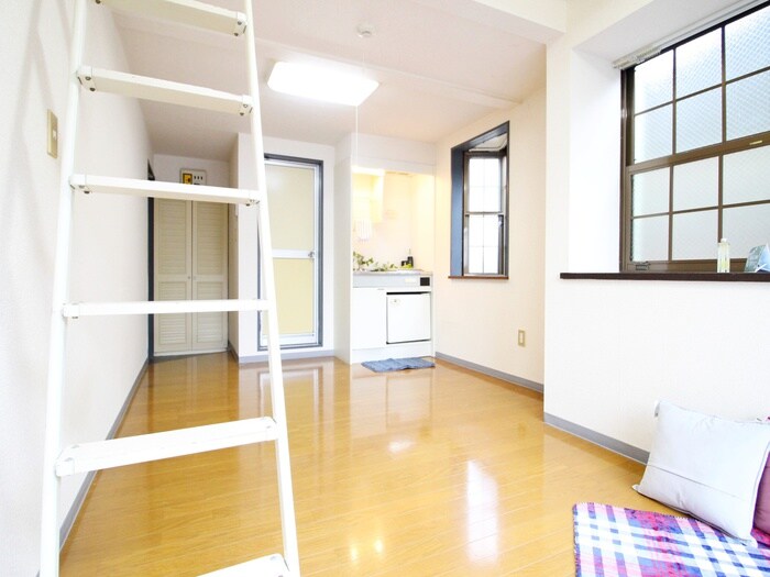 物件内観写真10　(居室)