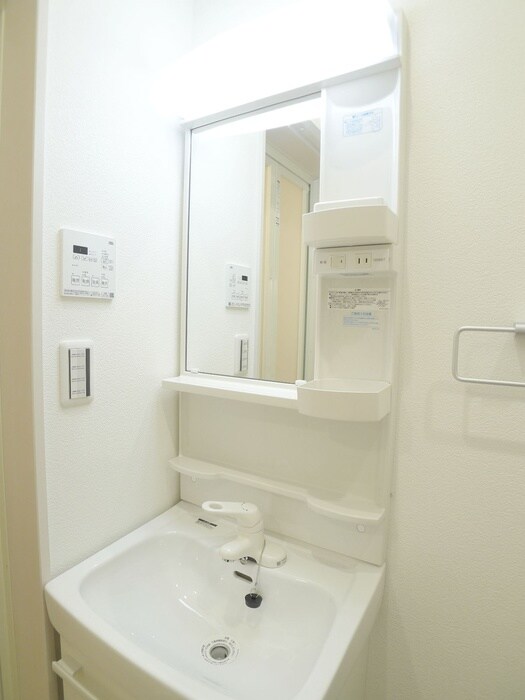 物件内観写真15　(洗面)