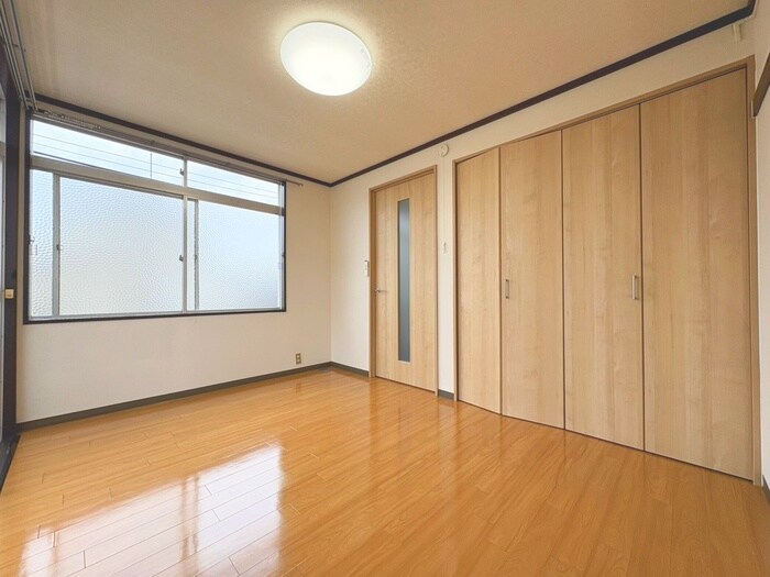 物件内観写真6　(居室)