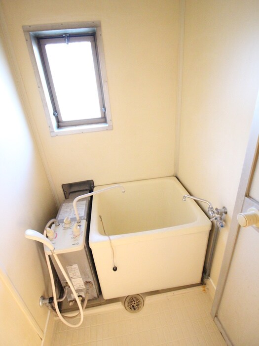 物件内観写真5　(バス／シャワールーム等)