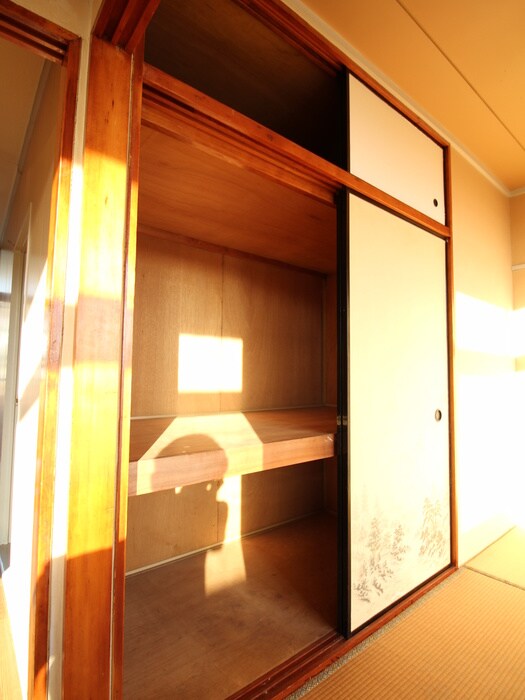 物件内観写真13　(収納)