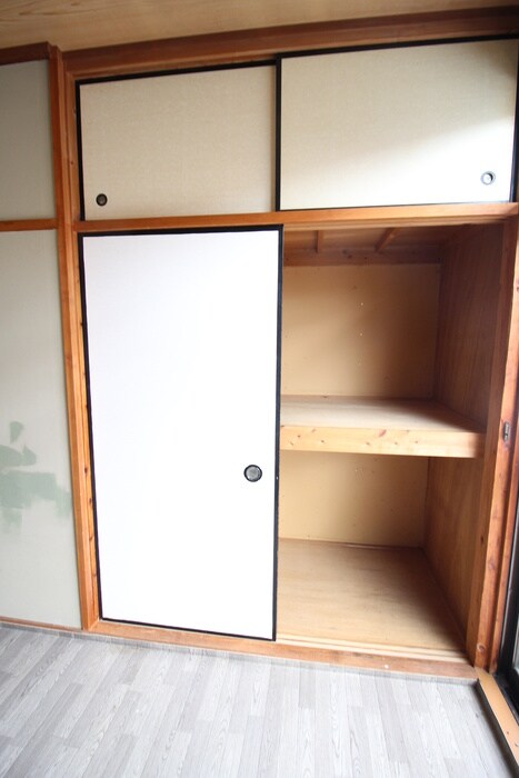 物件内観写真18　(収納)