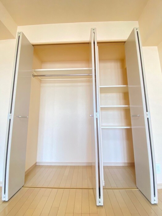 物件内観写真10　(収納)