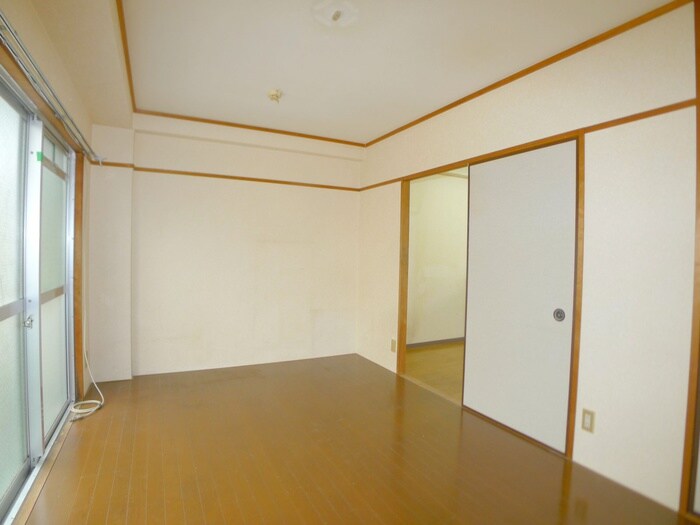物件内観写真11　(居室)