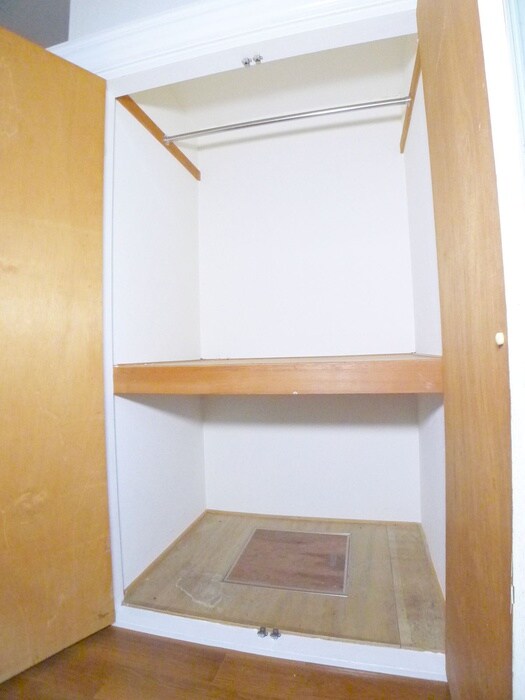 物件内観写真11　(収納)