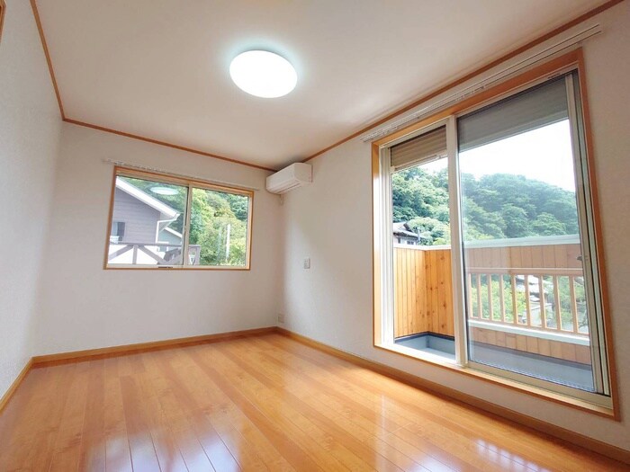 物件内観写真9　(居室)