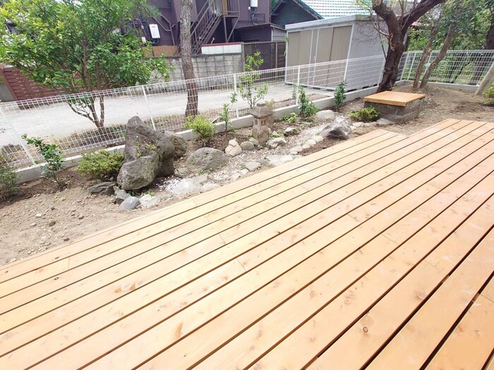 物件内観写真20　(室内からの展望)