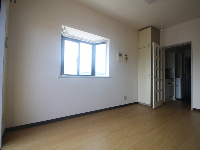 物件内観写真18　(居室)