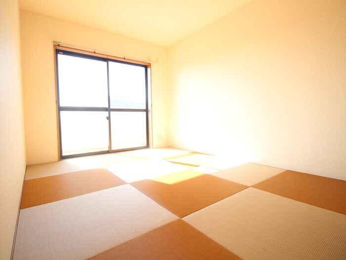 物件内観写真21　(居室)