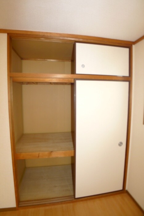 物件内観写真17　(収納)
