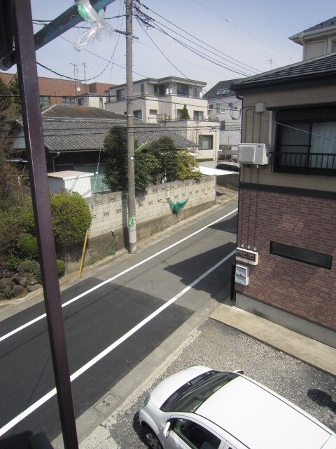 物件内観写真8　(室内からの展望)