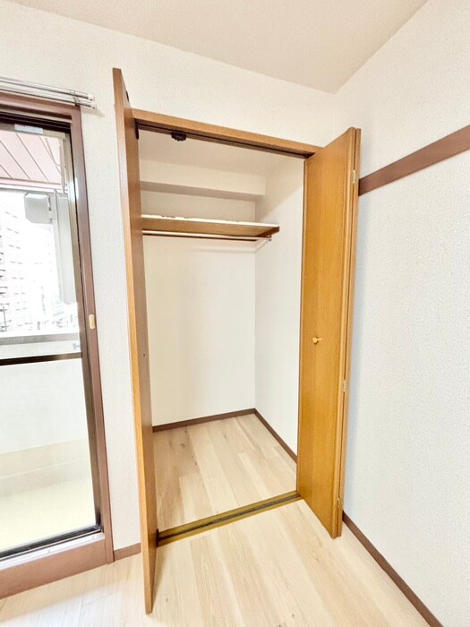 物件内観写真16　(収納)