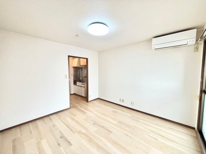 物件内観写真17　(居室)