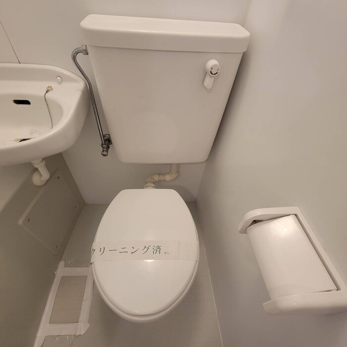 物件内観写真16　(トイレ)