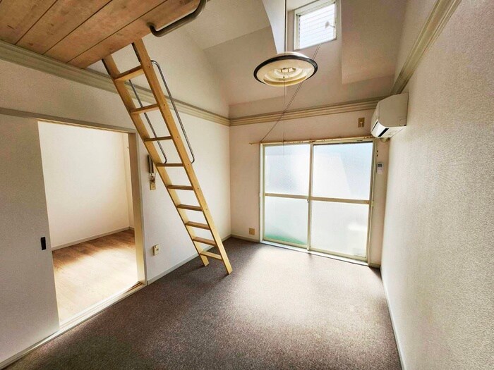 物件内観写真7　(居室)