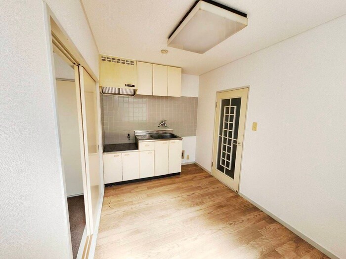 物件内観写真12　(キッチン)