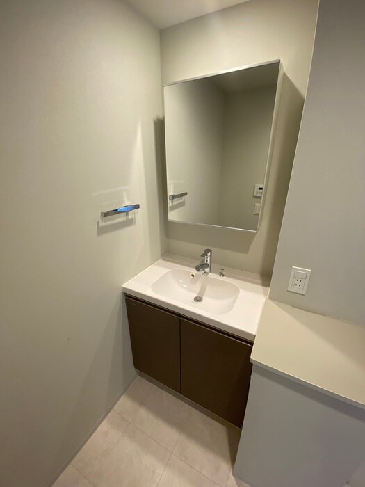 物件内観写真13　(洗面)