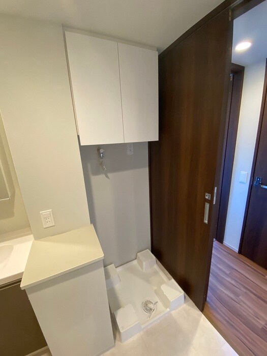 物件内観写真15　(洗濯機置場)