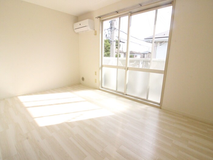 物件内観写真11　(居室)