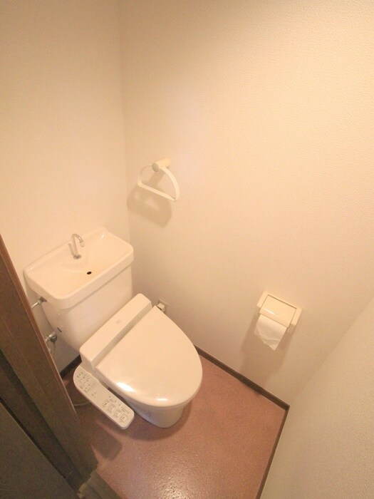 物件内観写真15　(トイレ)