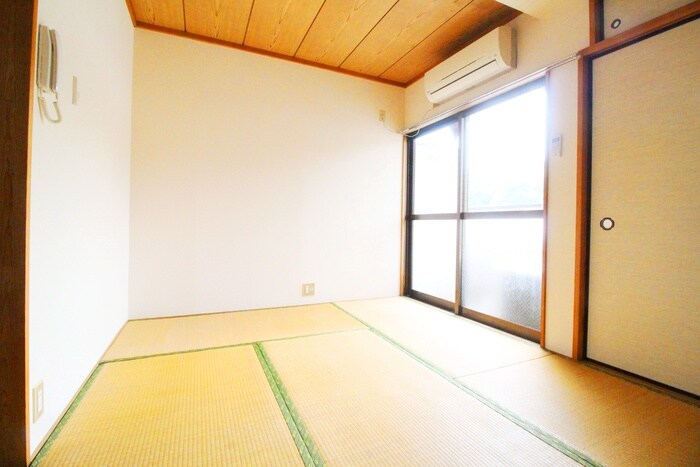 物件内観写真5　(居室)