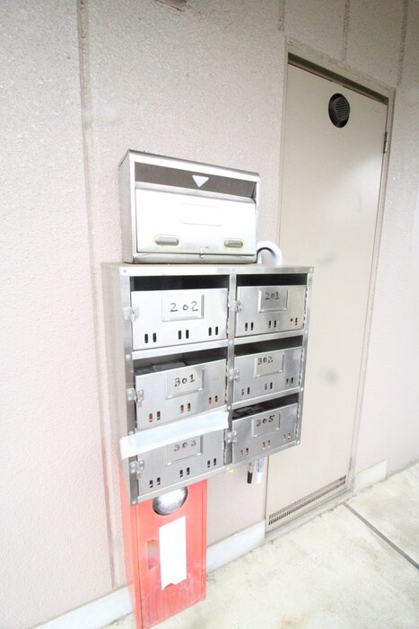 物件外観写真4　(建物設備)