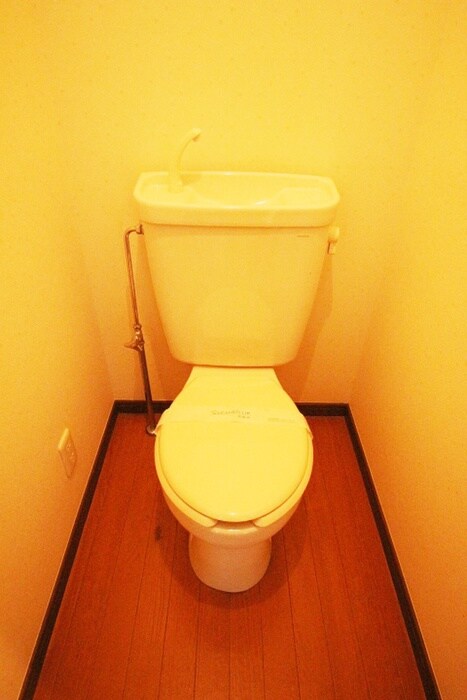 物件内観写真14　(トイレ)