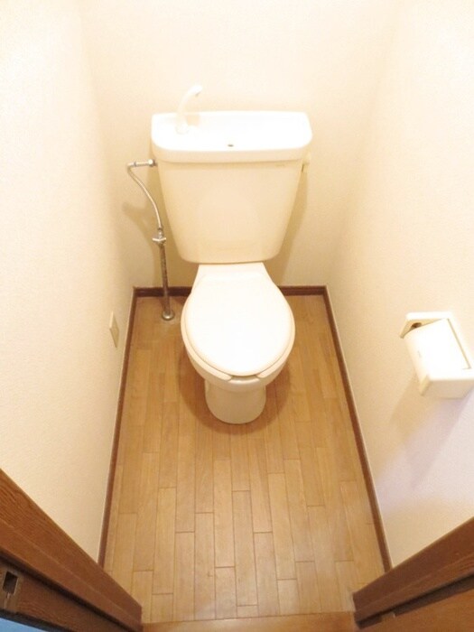 物件内観写真16　(トイレ)