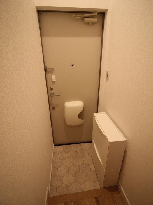 物件内観写真22　(玄関)
