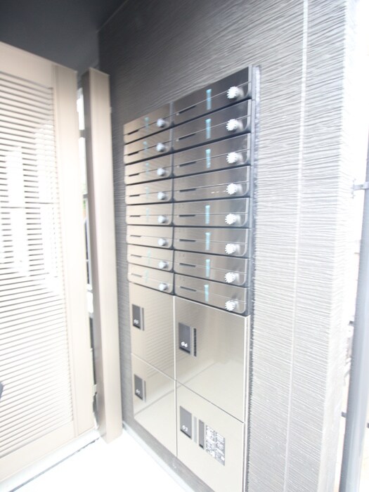 物件外観写真4　(建物設備)