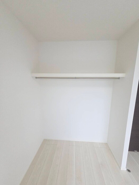 物件内観写真14　(収納)