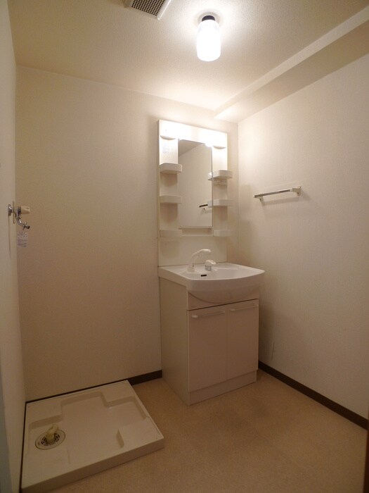 物件内観写真16　(洗面)