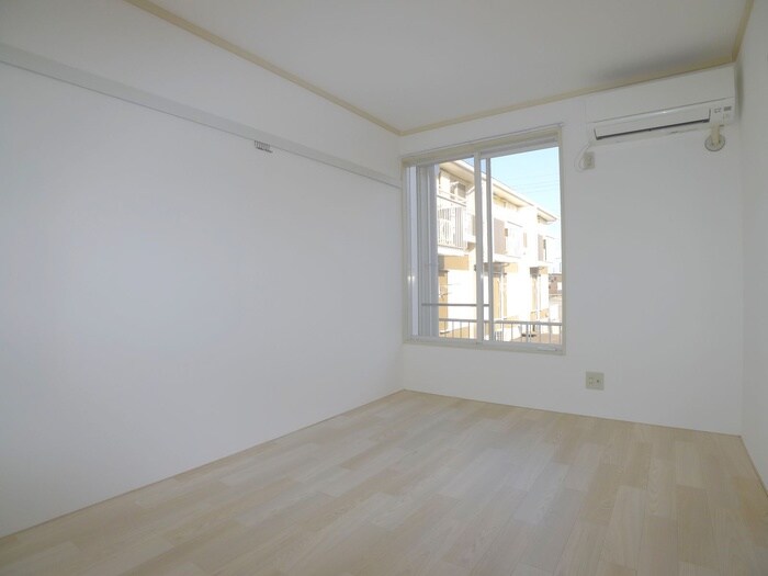 物件内観写真22　(居室)