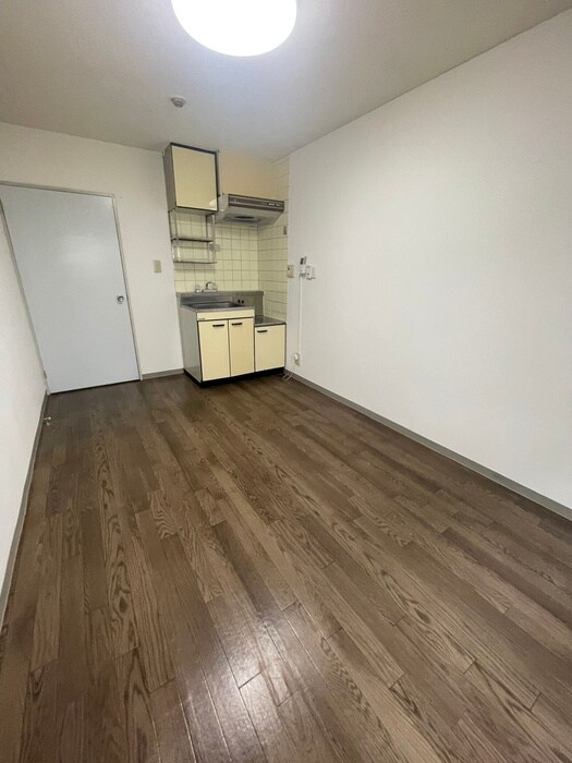 物件内観写真10　(居室)