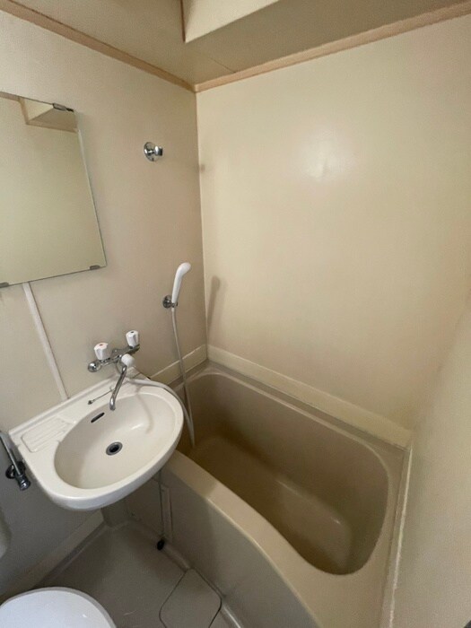 物件内観写真12　(バス／シャワールーム等)