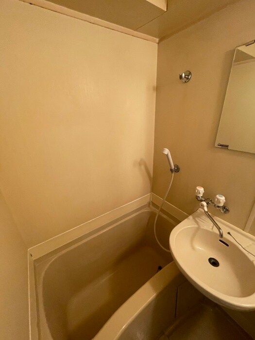 物件内観写真12　(バス／シャワールーム等)