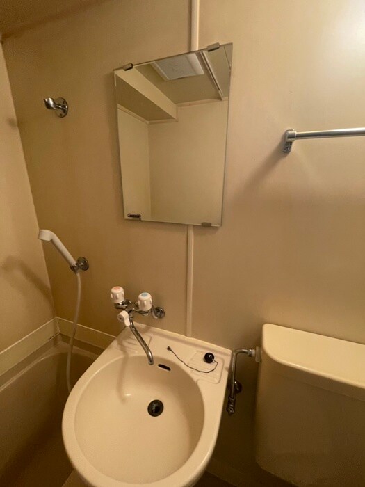 物件内観写真14　(洗面)