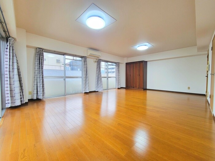 物件内観写真10　(居室)