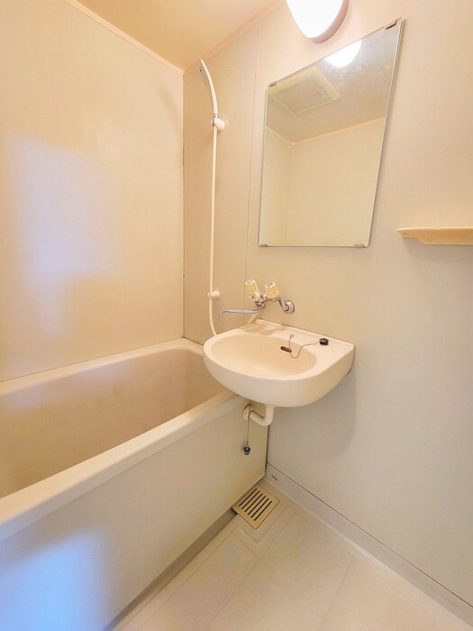 物件内観写真13　(バス／シャワールーム等)