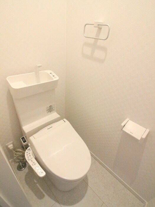 物件内観写真10　(トイレ)