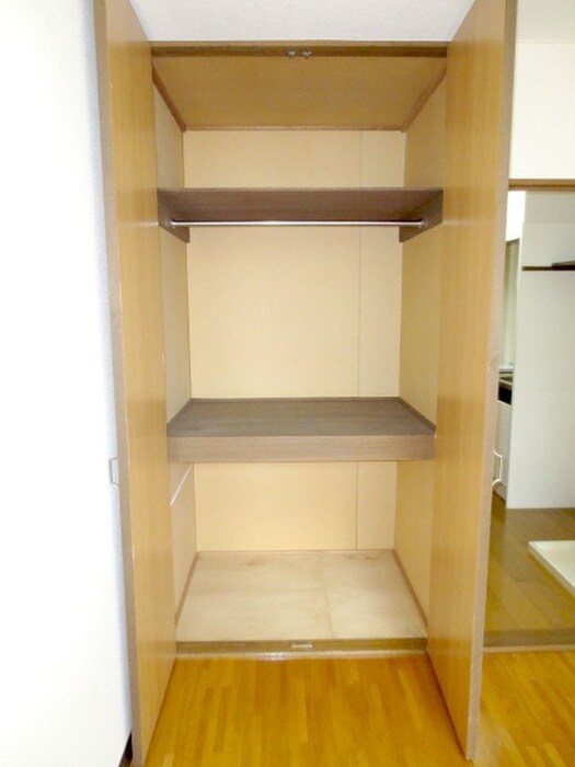 物件内観写真9　(収納)